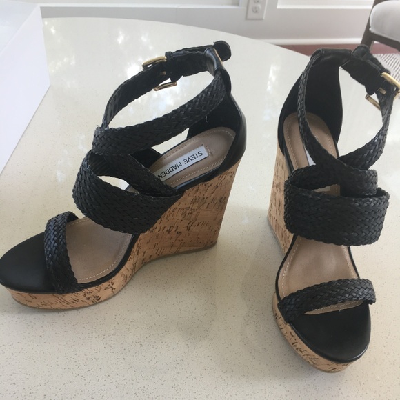steve madden black wedge sandals